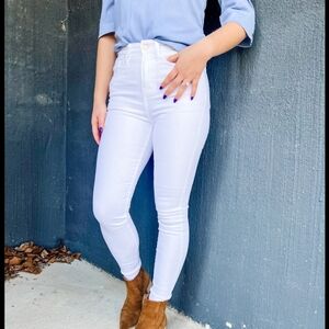 Judy Blue White Skinny Jeans 11 30
